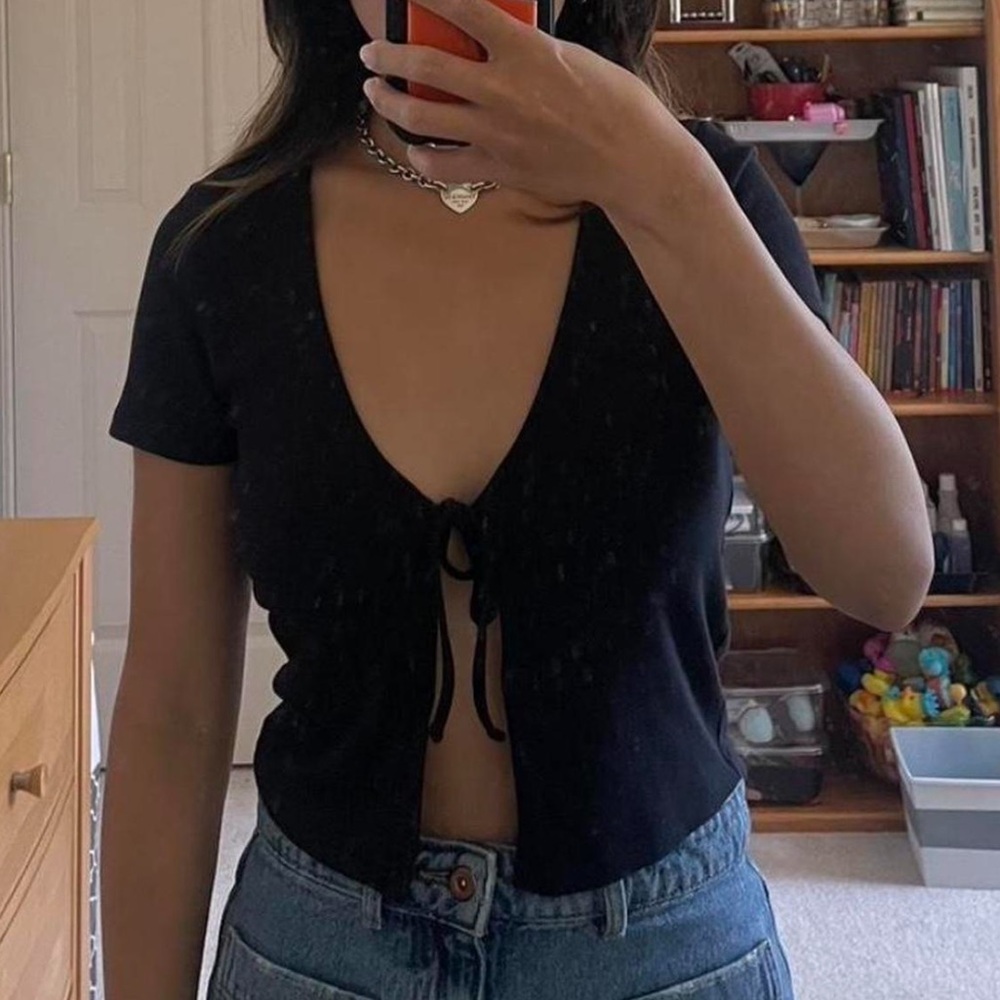 Aritzia tie up top